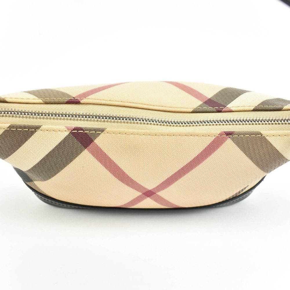 Burberry: Black Leather & Nova check Bag (nm) - Picture 3 of 8